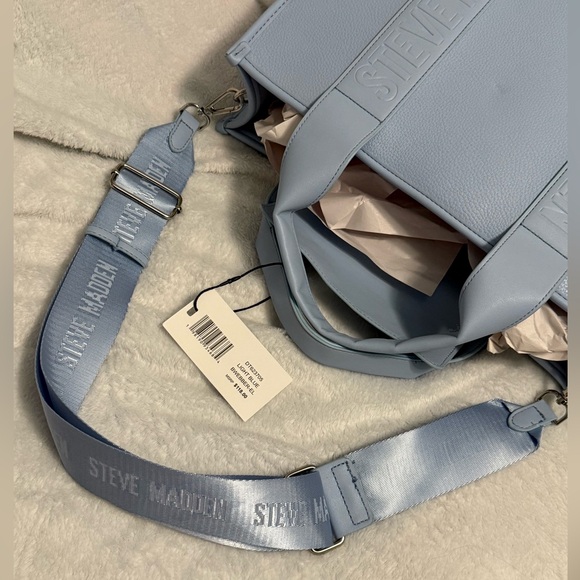 NWT Steve Madden BWEBBER-EL Light Blue Soft Faux Leather Tote w/Adjustable Strap - Picture 15 of 15